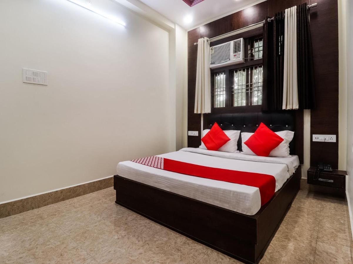 Hotel Delight Mumbai  Buitenkant foto